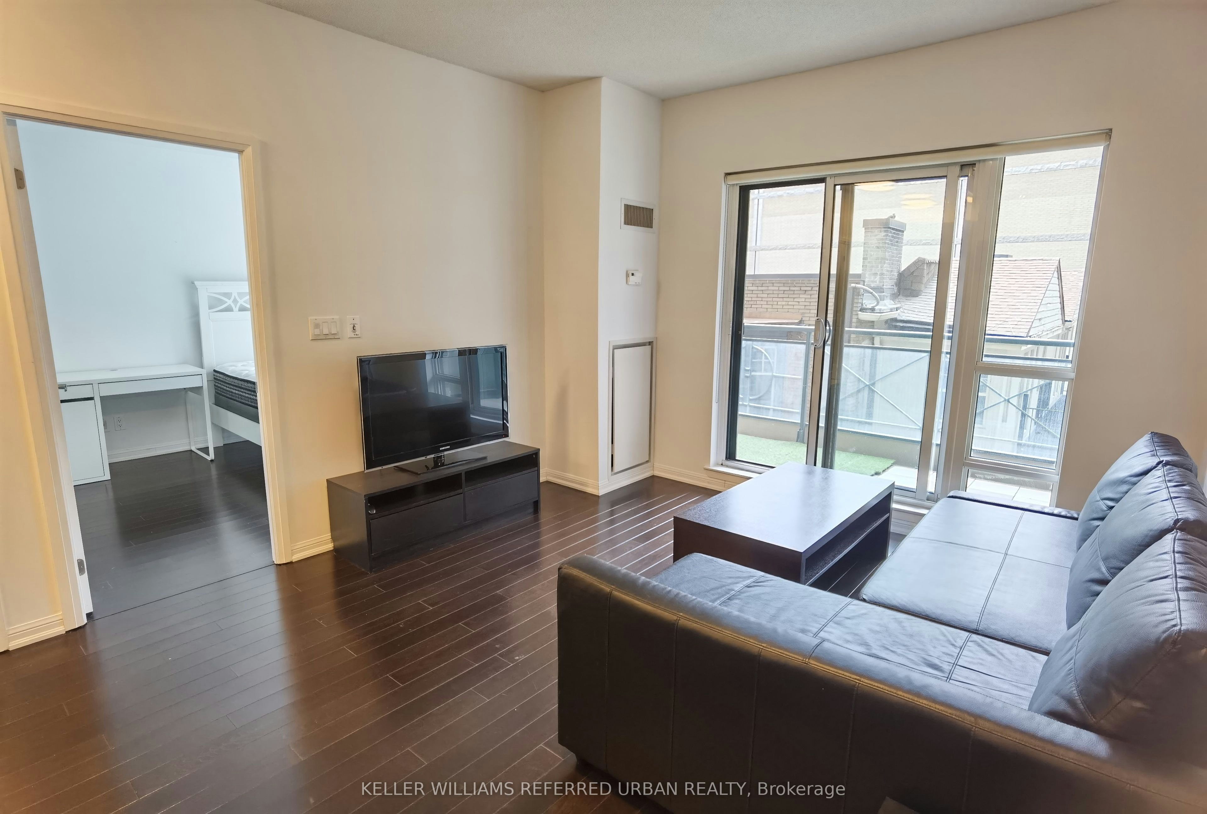 422-35 Hayden Street, Toronto, ON, M4Y 3C3 - 3