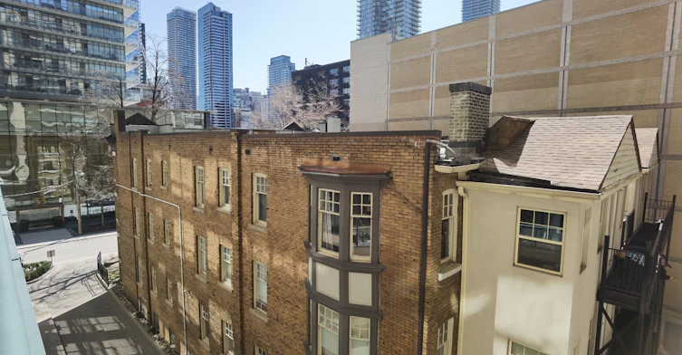 422-35 Hayden Street, Toronto, ON, M4Y 3C3 - 9