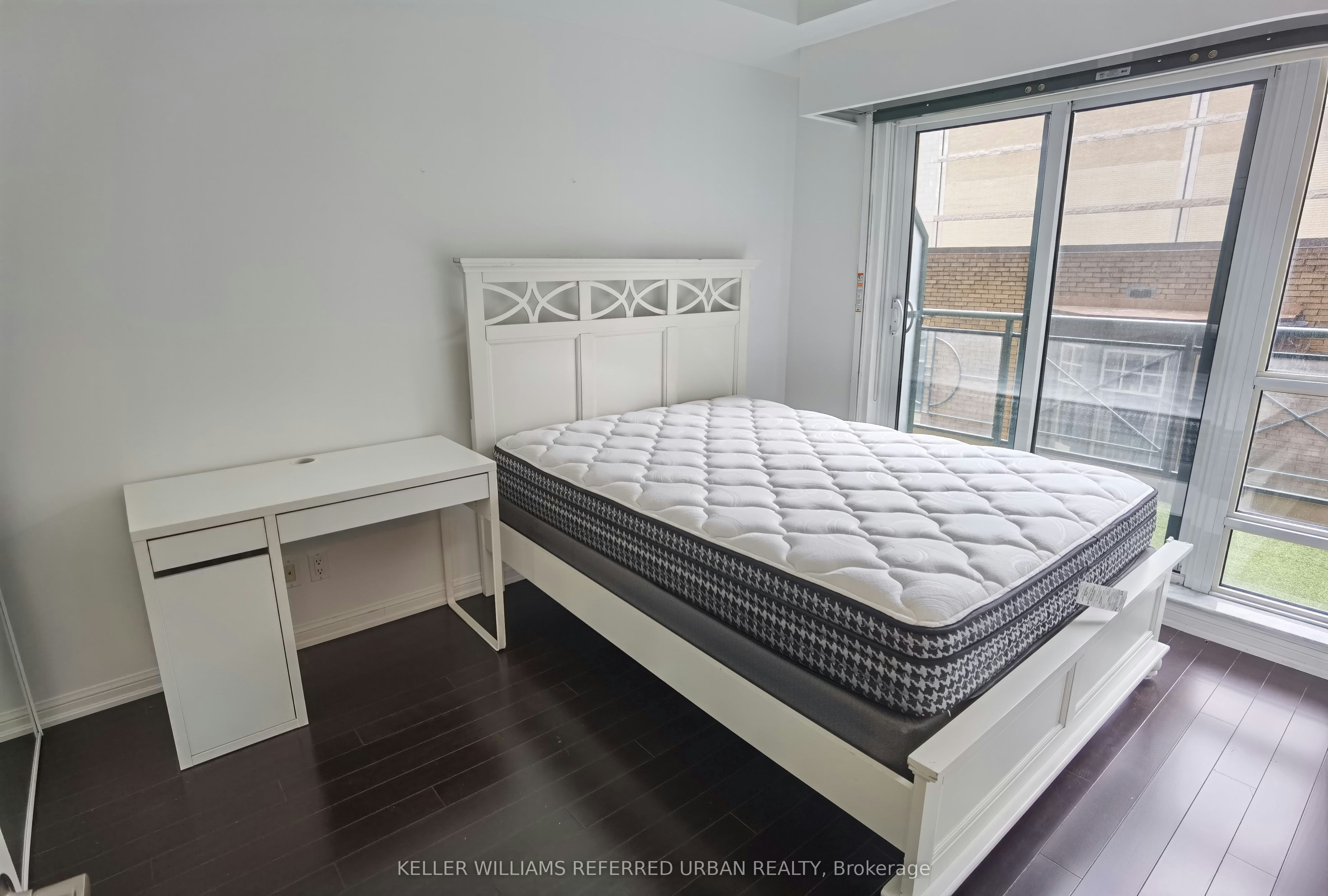 422-35 Hayden Street, Toronto, ON, M4Y 3C3 - 6