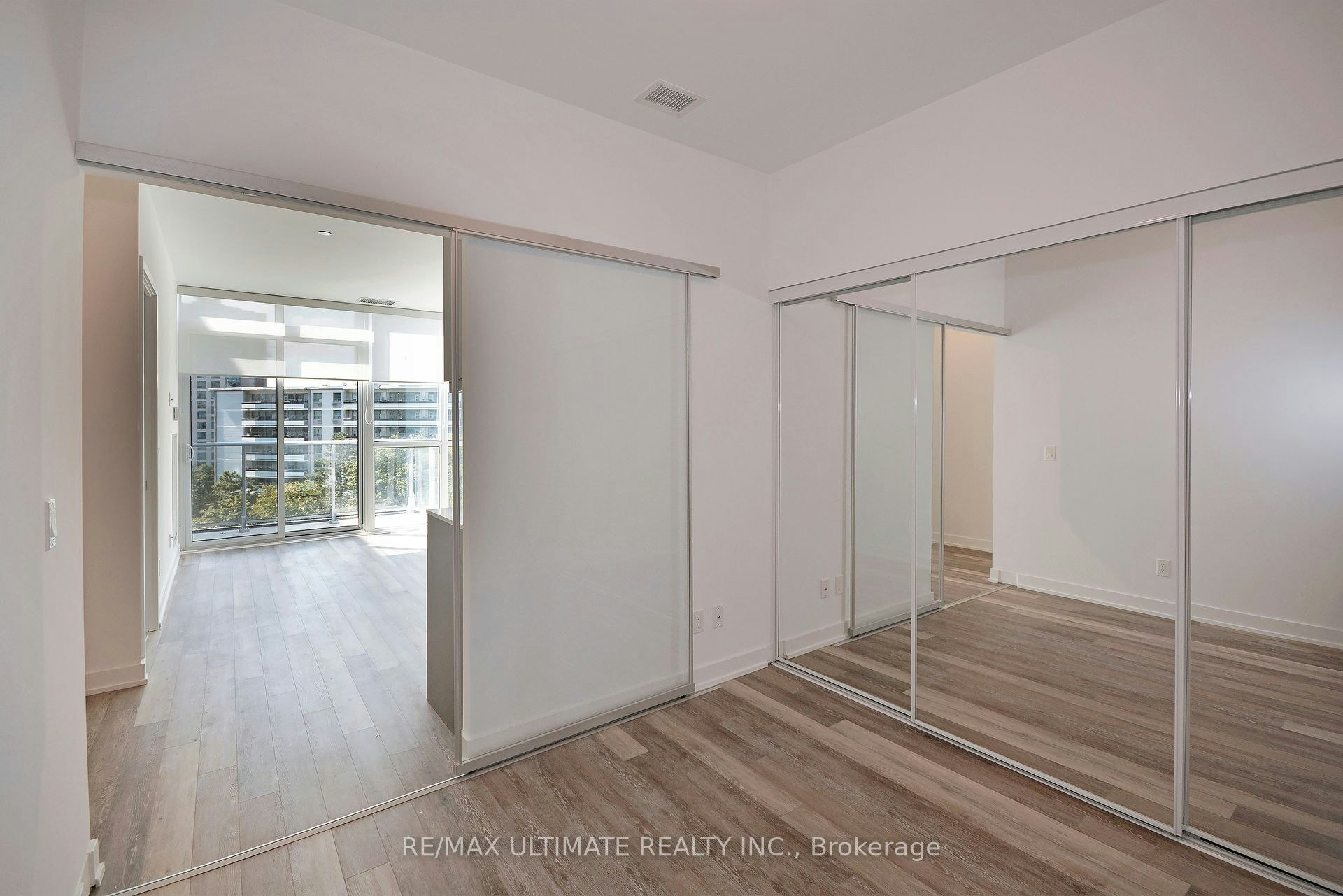 415-5180 Yonge Street, Toronto, ON, M2N 5P6 - 11