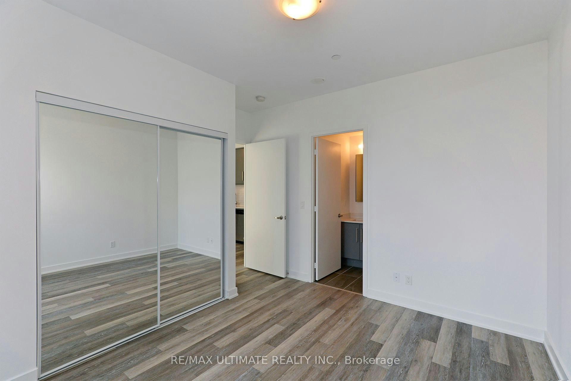 415-5180 Yonge Street, Toronto, ON, M2N 5P6 - 8