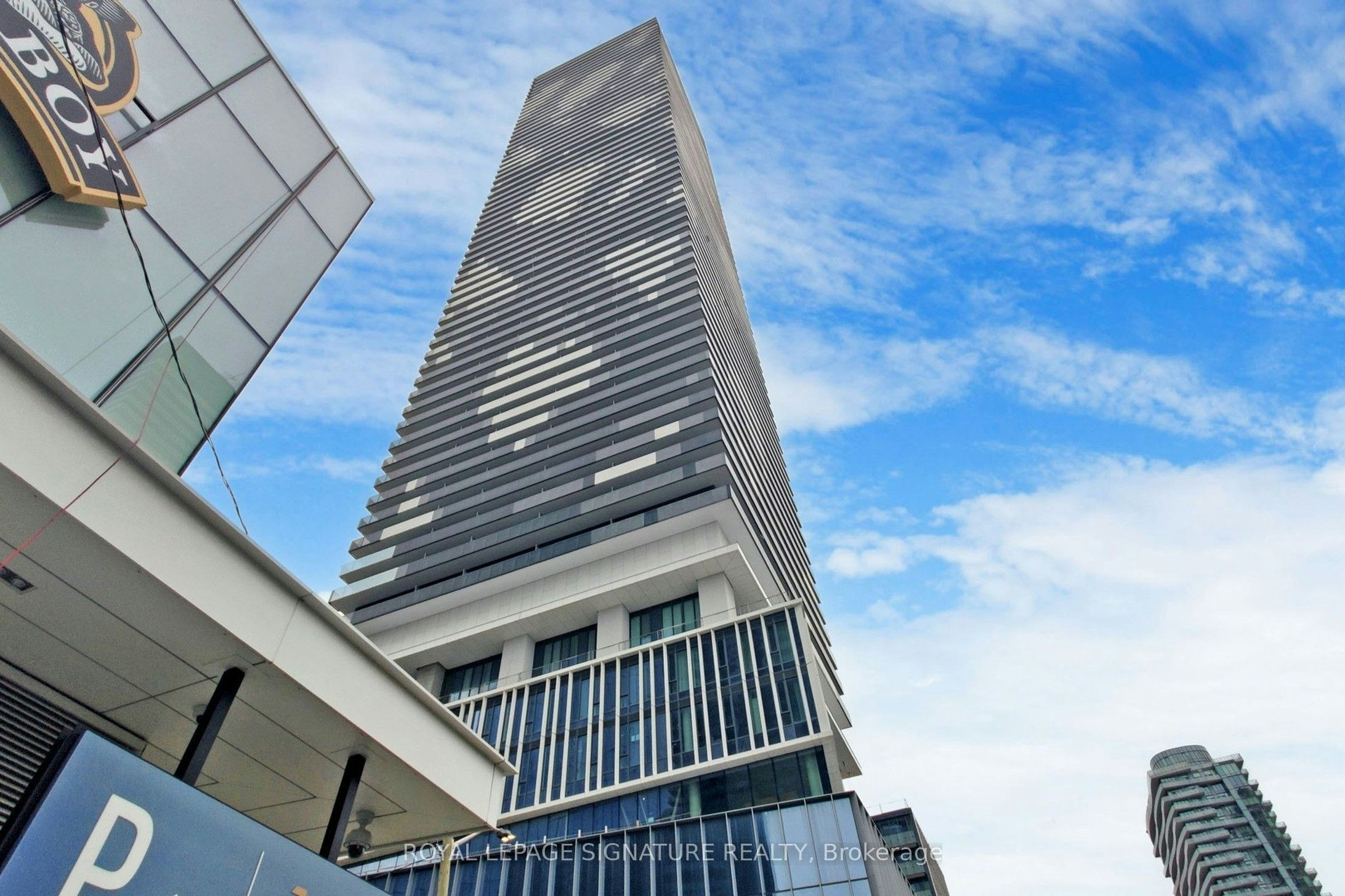 5203-138 Downes Street, Toronto, ON, M5E 0E4 - 3