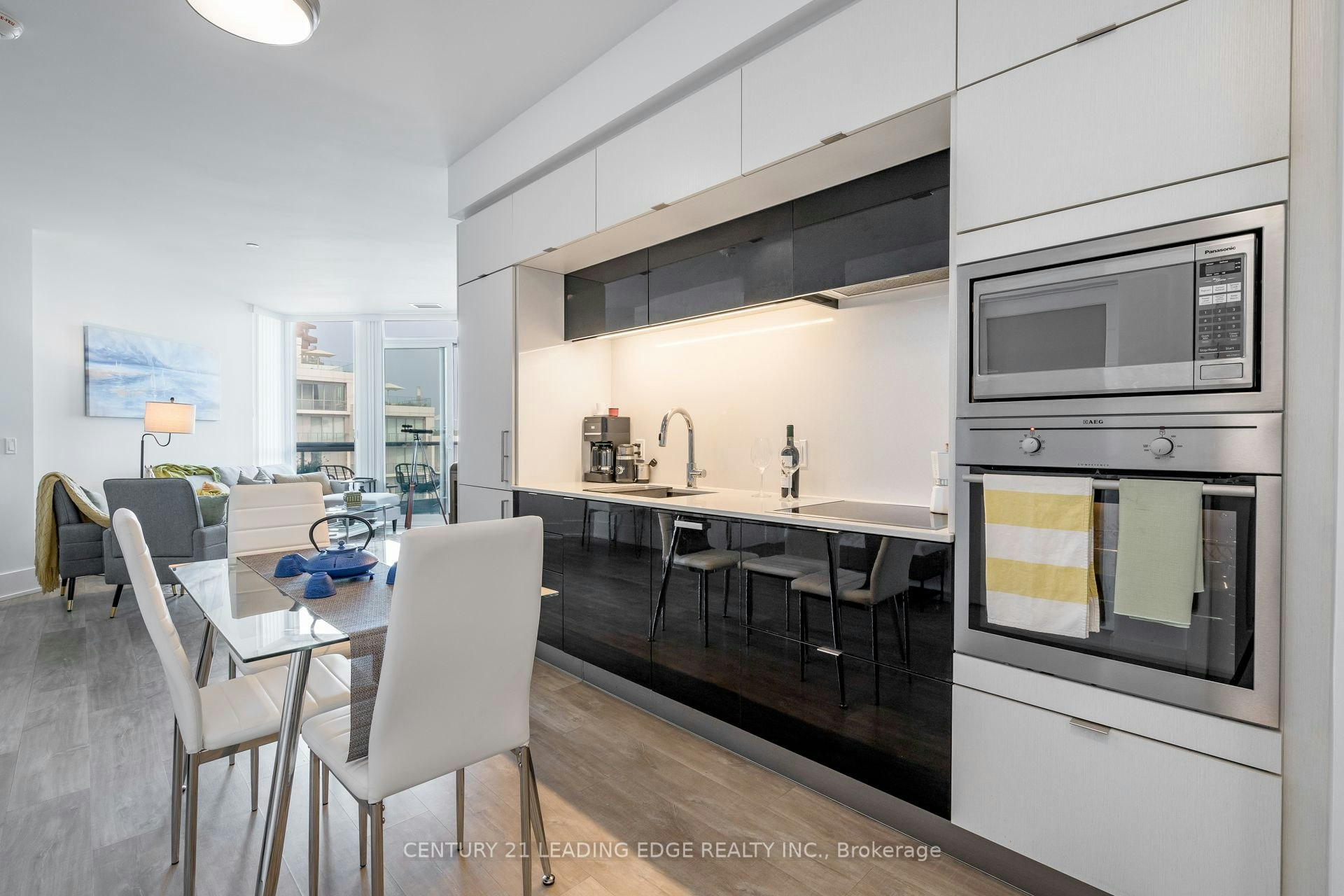 919-1 Edgewater Drive, Toronto, ON, M5A 0L1 - 10