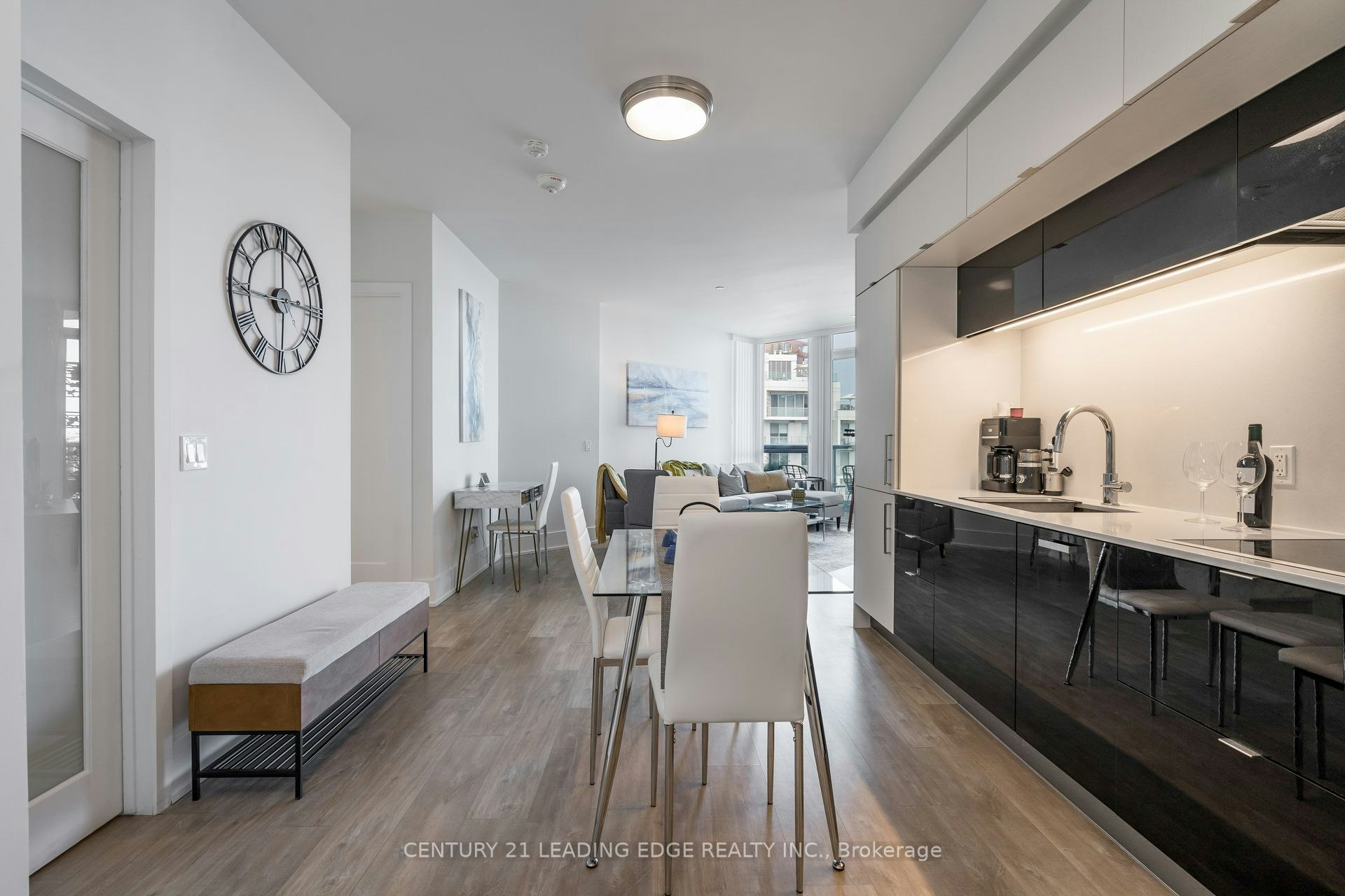 919-1 Edgewater Drive, Toronto, ON, M5A 0L1 - 7