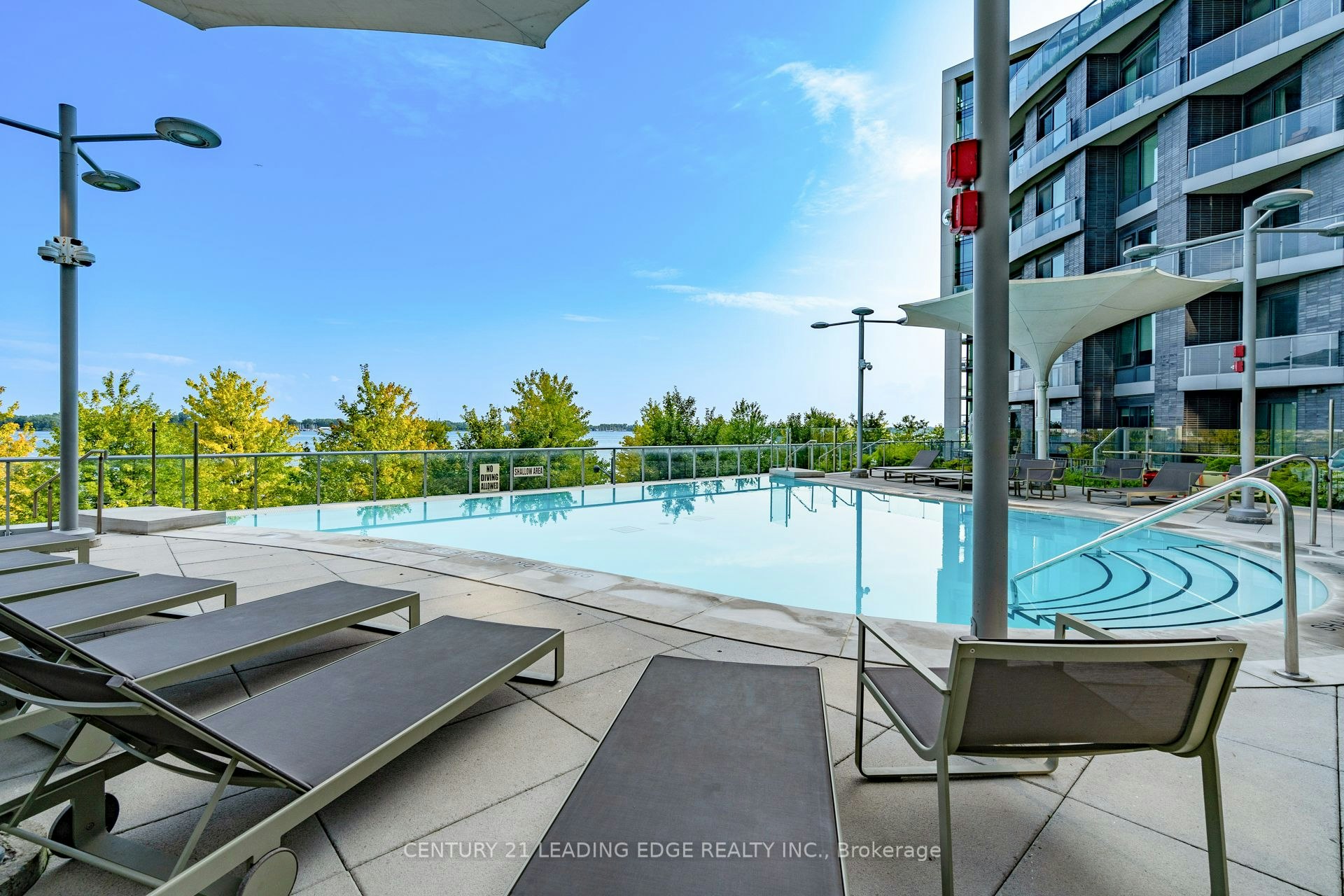 919-1 Edgewater Drive, Toronto, ON, M5A 0L1 - 32