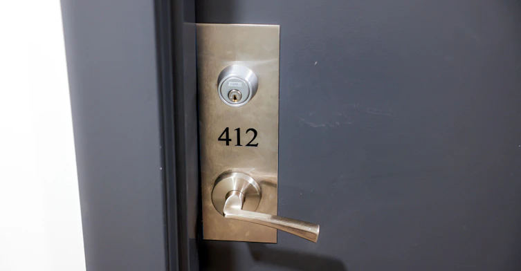 412-1205 Queen Street W, Toronto, ON, M6K 0B9 - 11