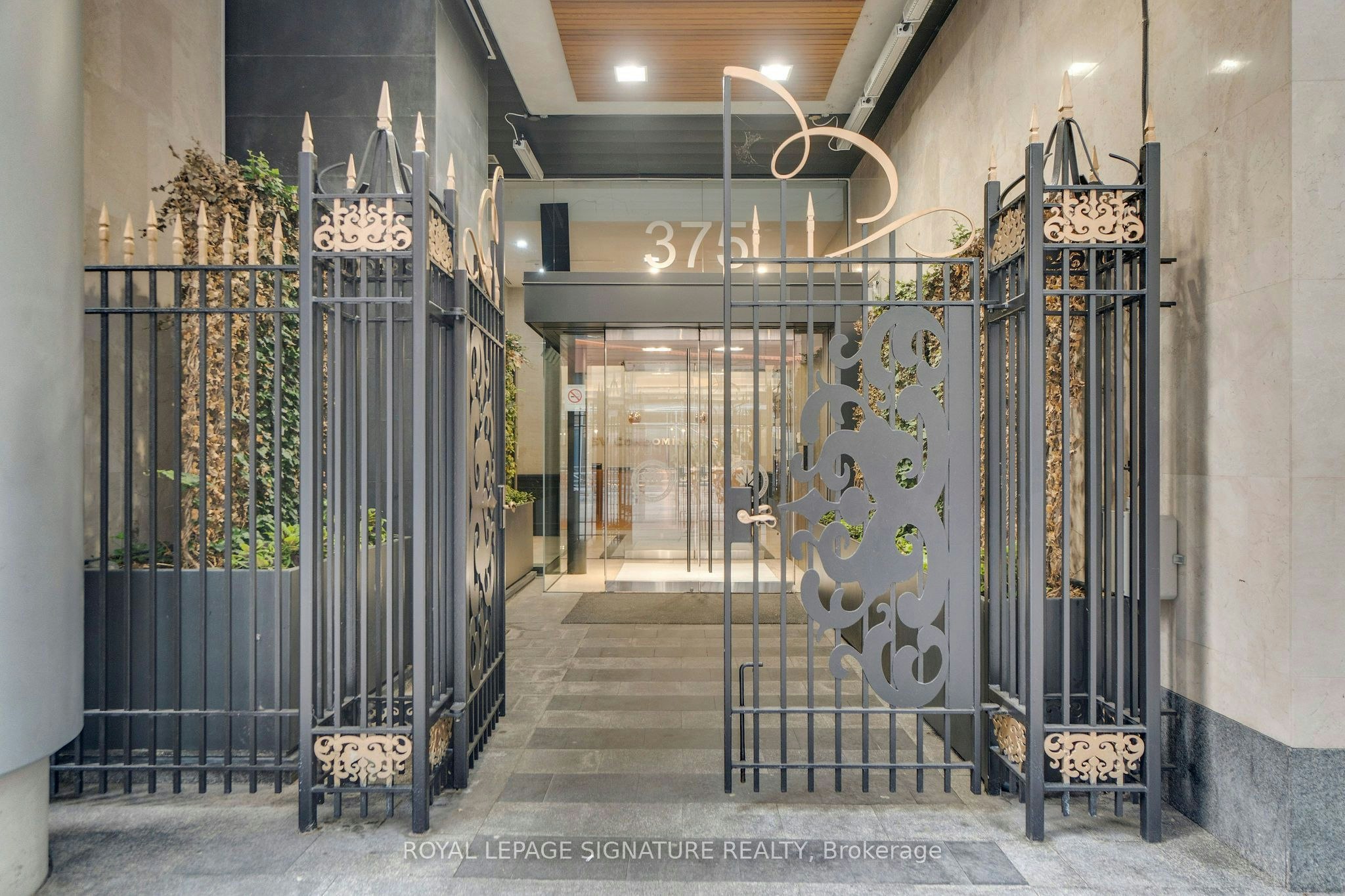 3210-375 King Street, Toronto, ON, M5V 1K5 - 5