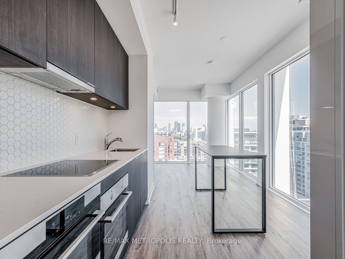 1508-158 Front Street E, Toronto, ON, M5A 0K9 - 11