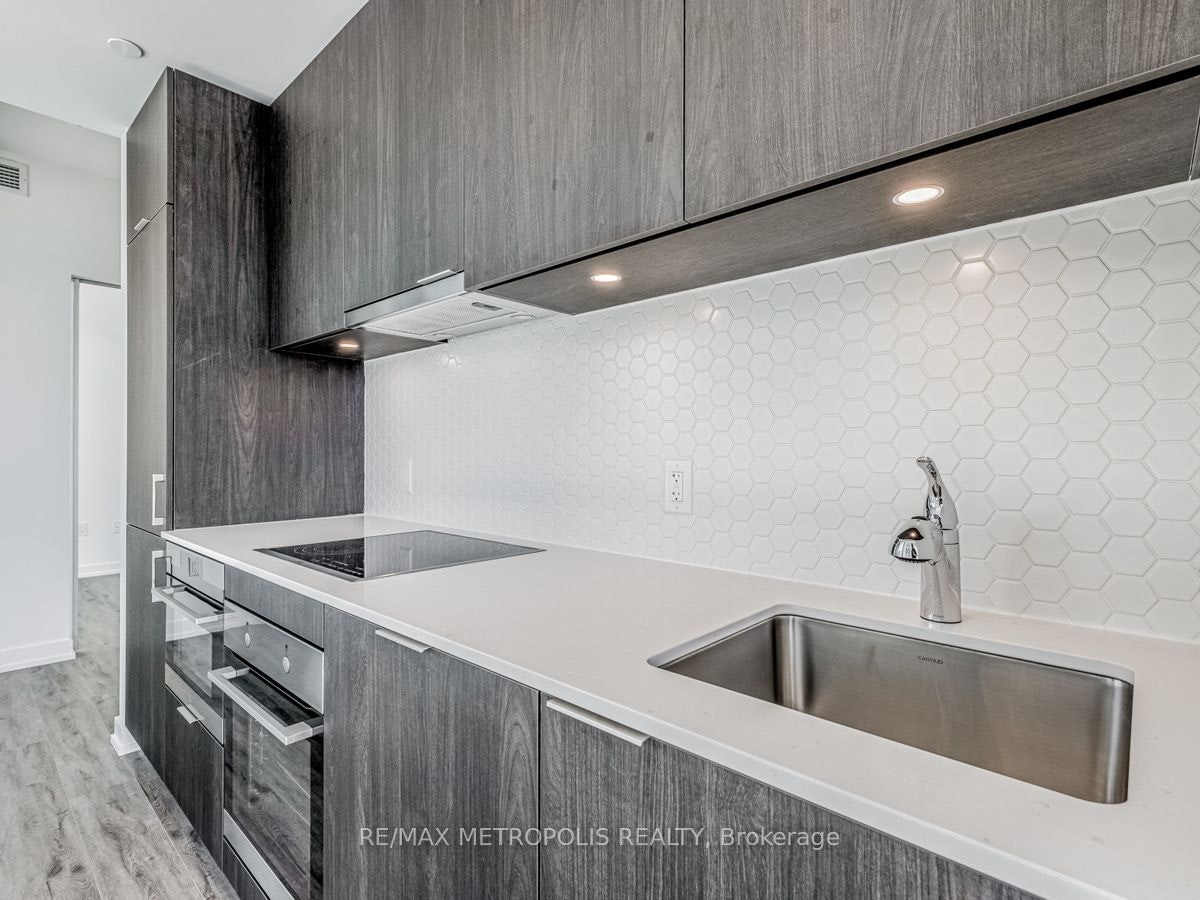 1508-158 Front Street E, Toronto, ON, M5A 0K9 - 13