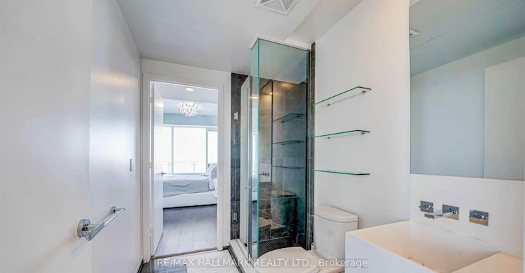 6009-1 Bloor Street E, Toronto, ON, M4W 1A9 - 32