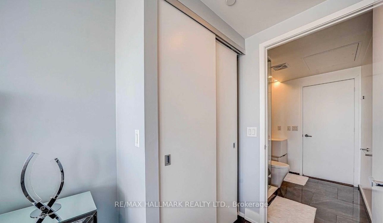 6009-1 Bloor Street E, Toronto, ON, M4W 1A9 - 33