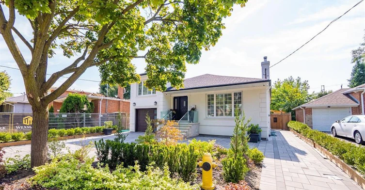 Room B-97 Allingham Gardens, Toronto, ON, M3H 1X9 - 10