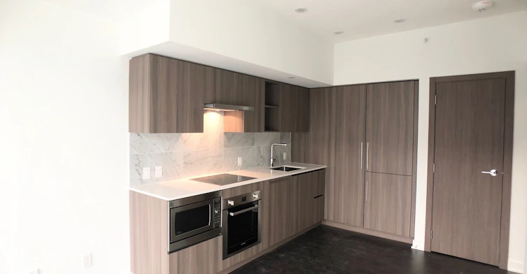 1202-17 Bathurst Street, Toronto, ON, M5V 1A5 - 6