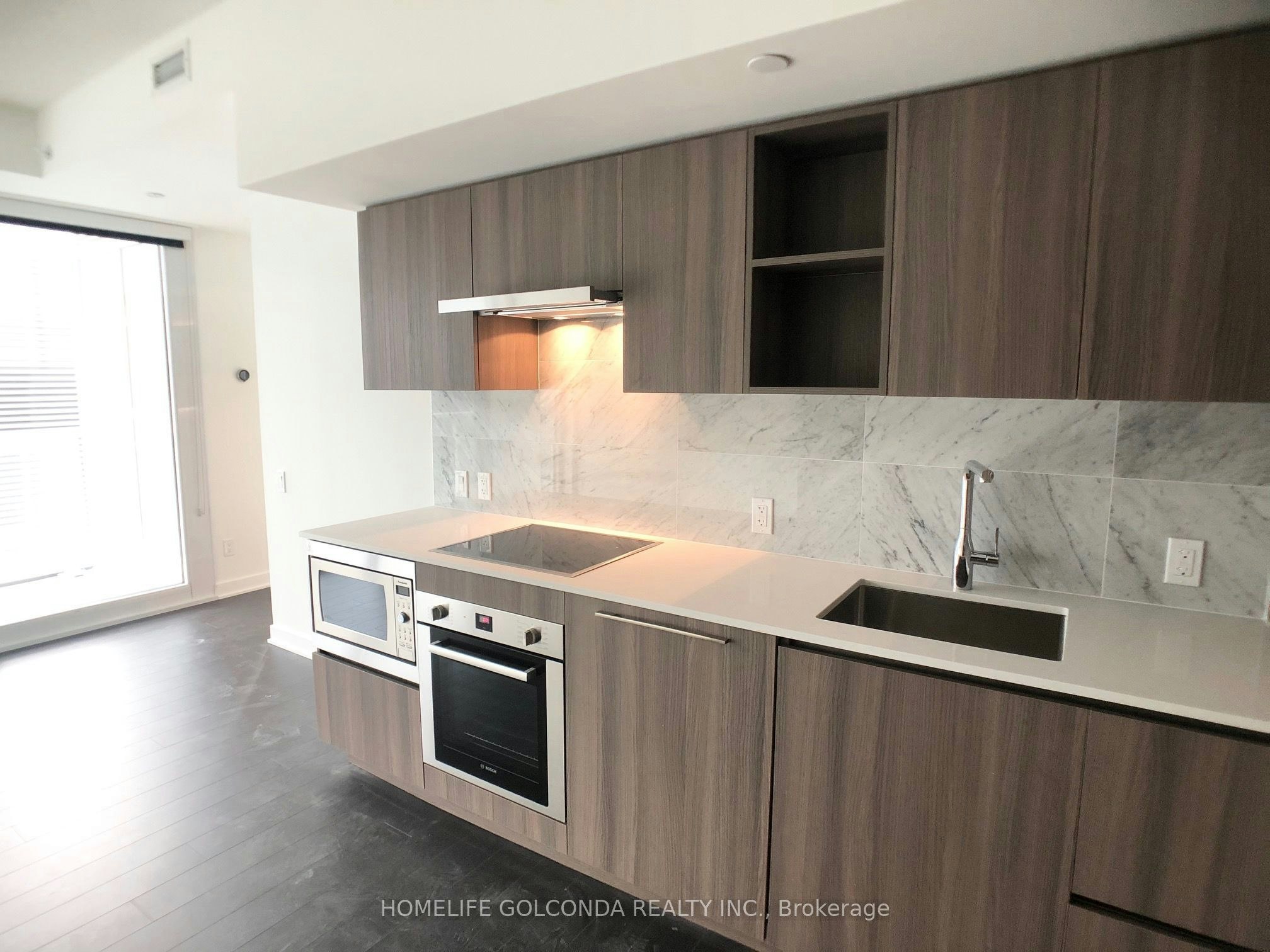 1202-17 Bathurst Street, Toronto, ON, M5V 1A5 - 3