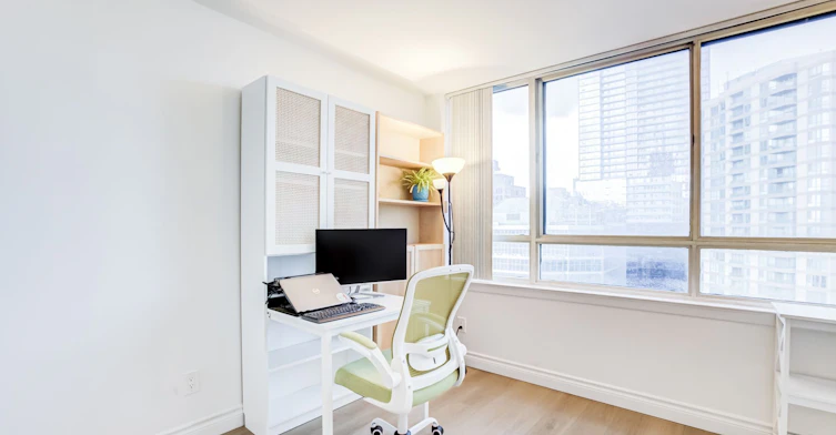2602-633 Bay Street, Toronto, ON, M5G 2G4 - 29