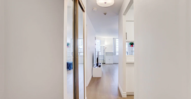 2602-633 Bay Street, Toronto, ON, M5G 2G4 - 6