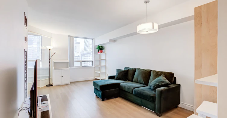 2602-633 Bay Street, Toronto, ON, M5G 2G4 - 8