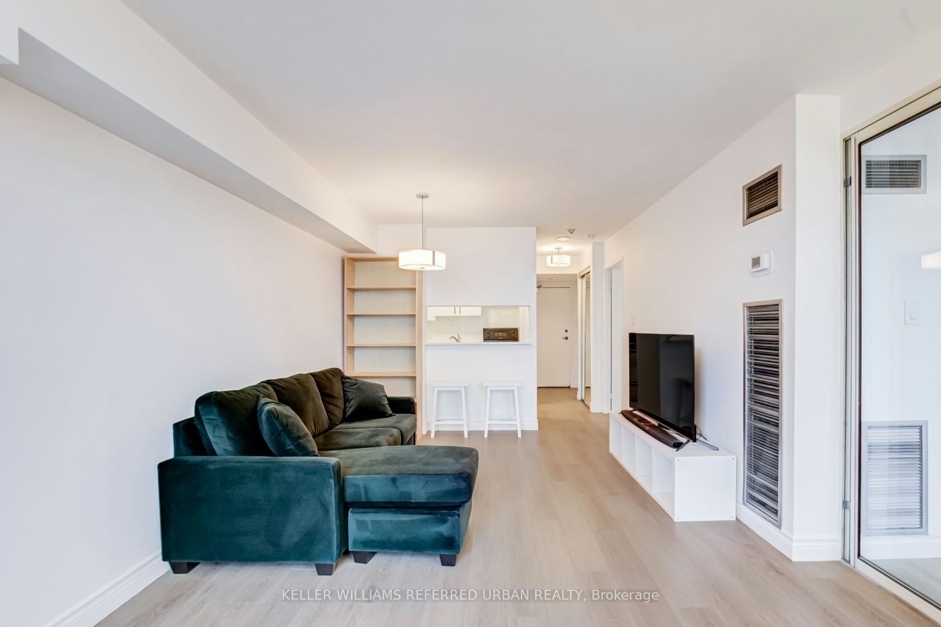 2602-633 Bay Street, Toronto, ON, M5G 2G4 - 12