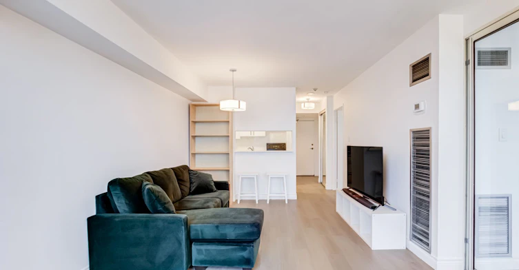 2602-633 Bay Street, Toronto, ON, M5G 2G4 - 12