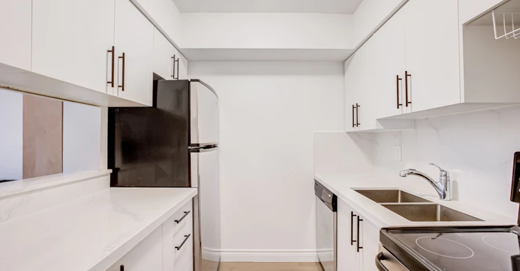 2602-633 Bay Street, Toronto, ON, M5G 2G4 - 15