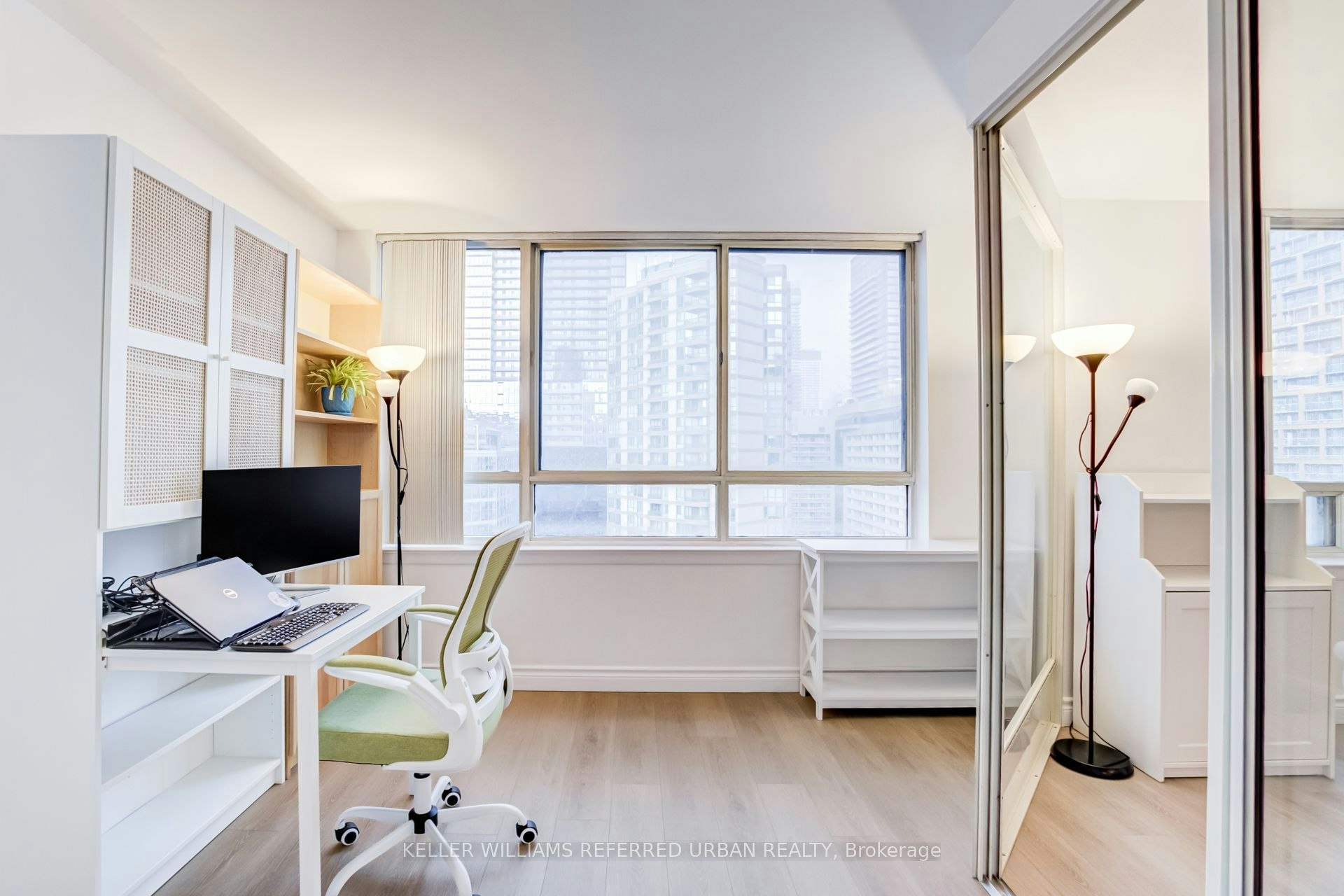 2602-633 Bay Street, Toronto, ON, M5G 2G4 - 24