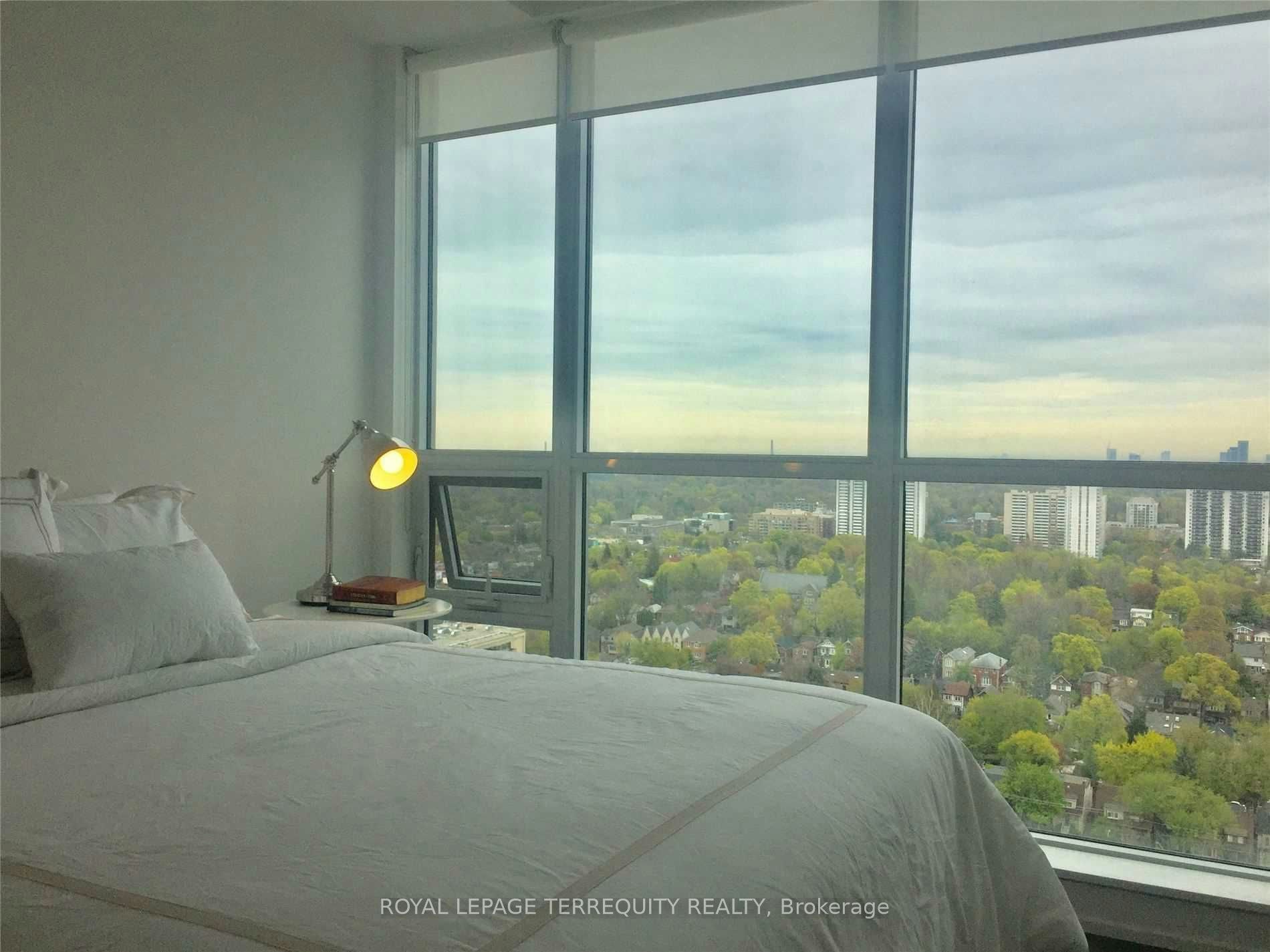 2419-98 Lillian Street, Toronto, ON, M4S 0A5 - 10