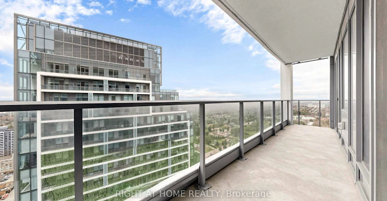 S2702-8 Olympic Garden Drive, Toronto, ON, M2M 0B9 - 24