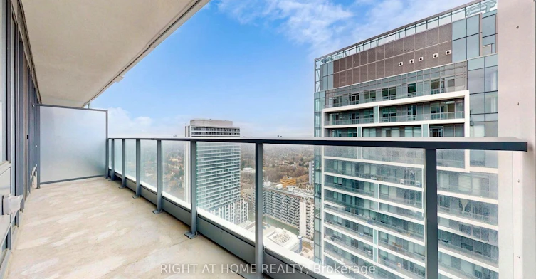 S2702-8 Olympic Garden Drive, Toronto, ON, M2M 0B9 - 23
