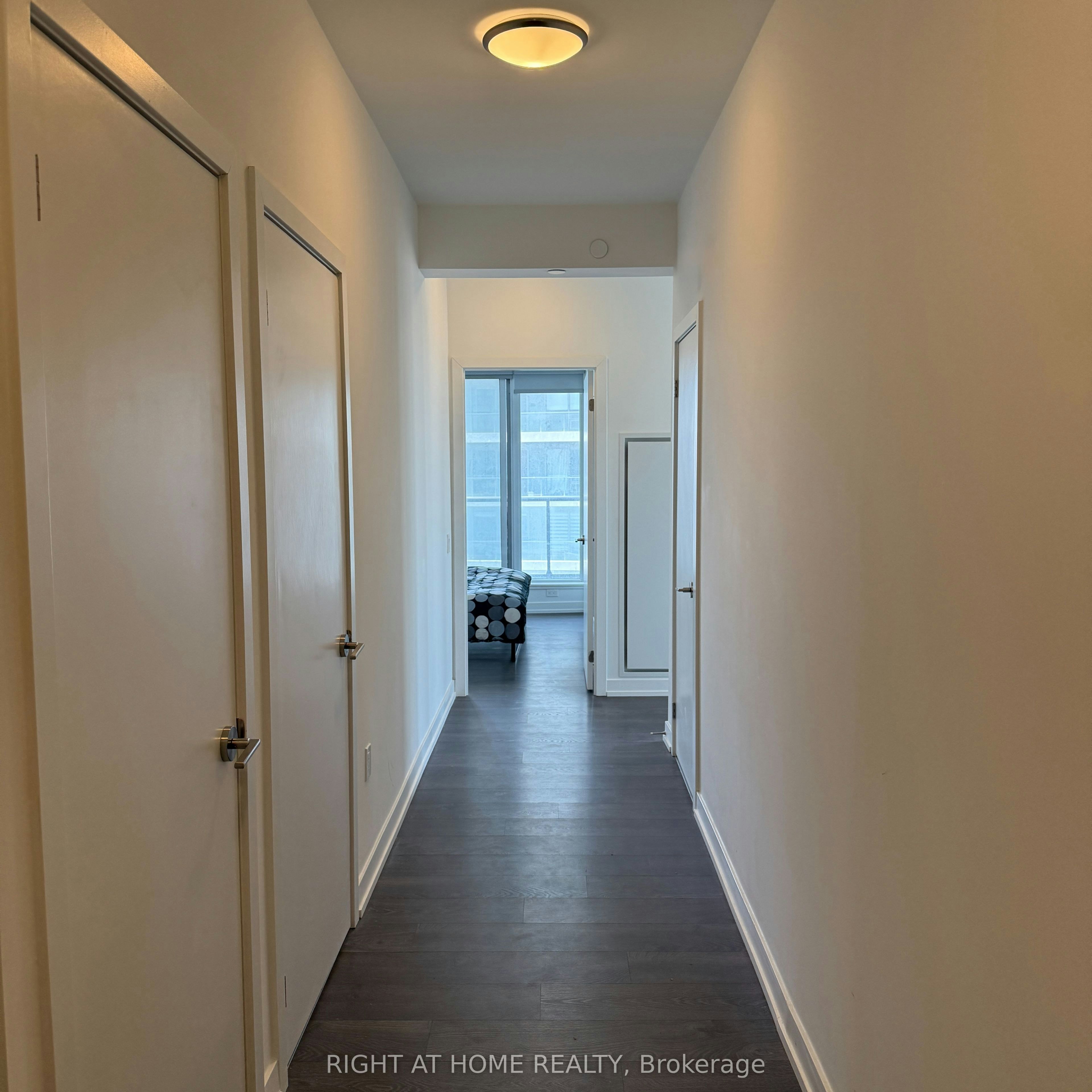 S2702-8 Olympic Garden Drive, Toronto, ON, M2M 0B9 - 2