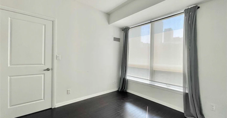 621-35 Hayden Street, Toronto, ON, M4Y 3C3 - 14