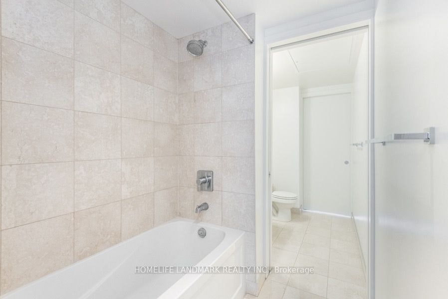 5110-12 York Street, Toronto, ON, M5J 0A9 - 22