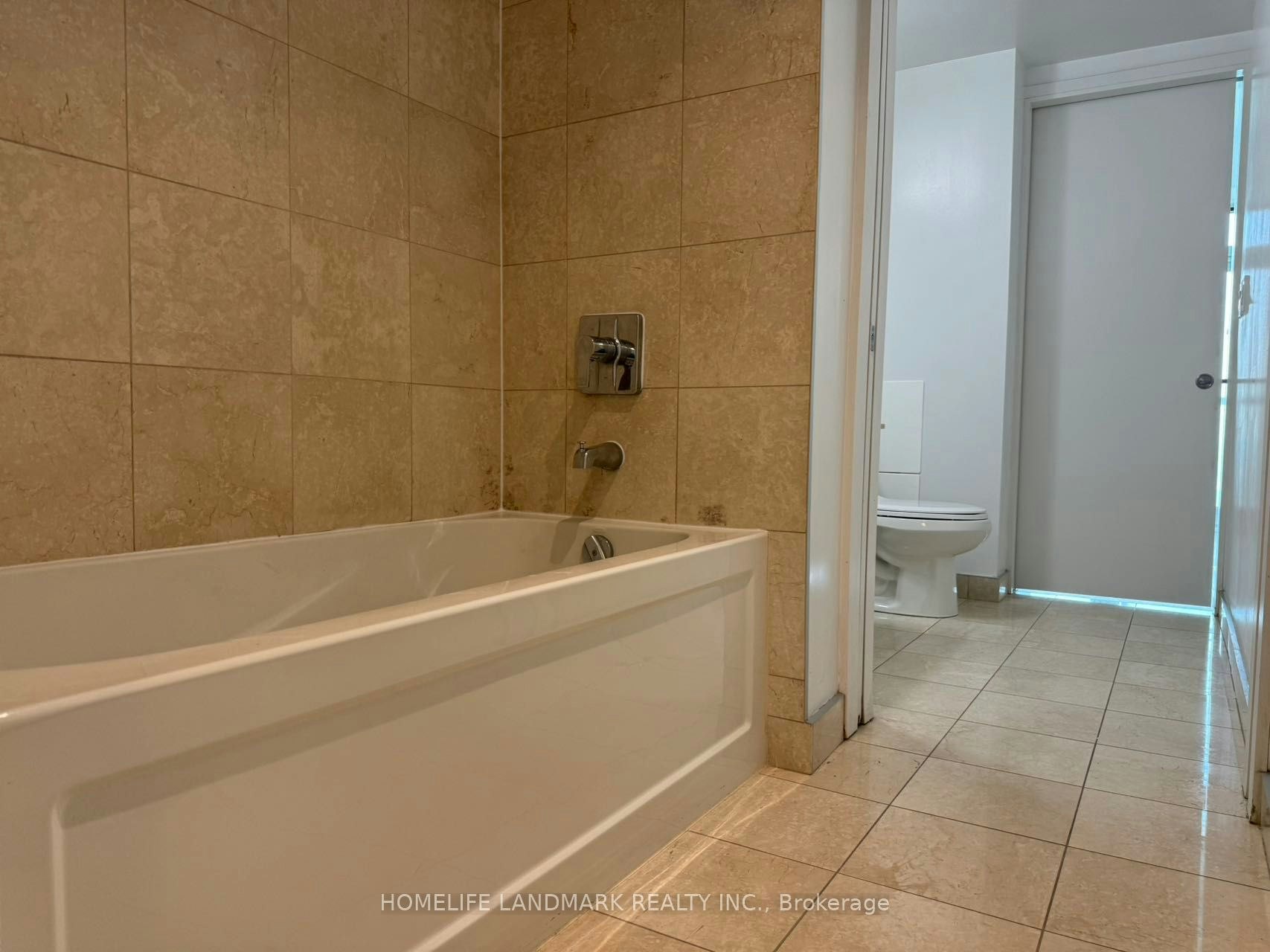 5110-12 York Street, Toronto, ON, M5J 0A9 - 21