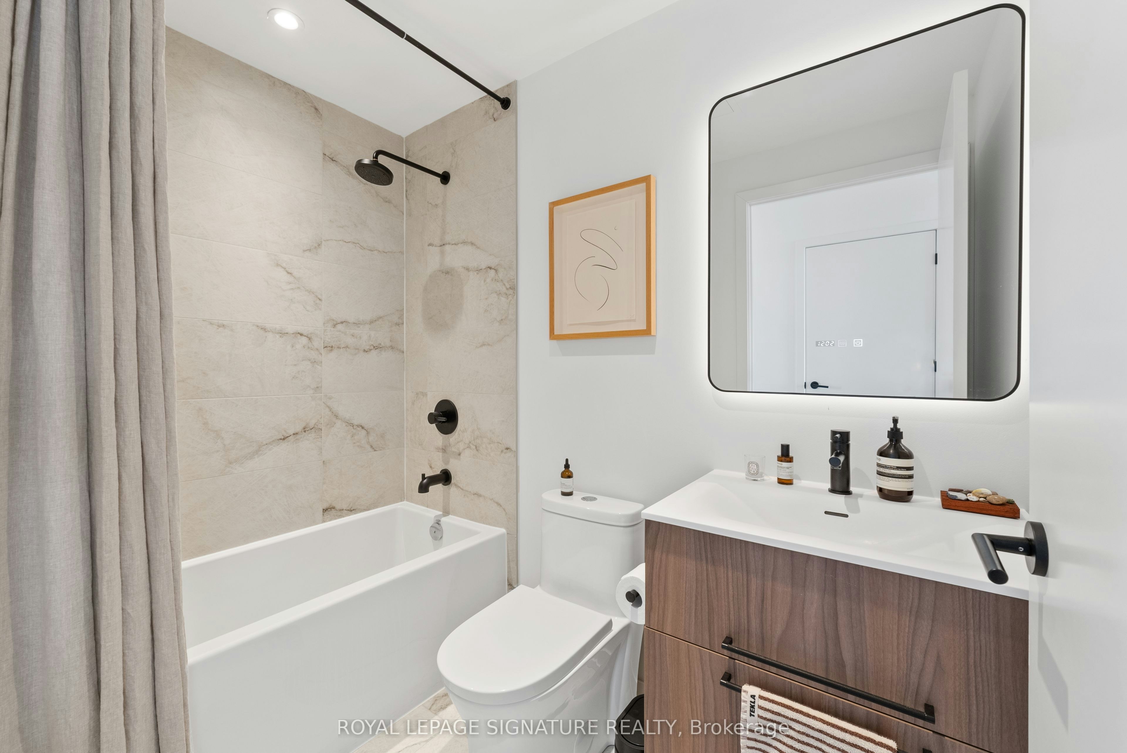 1101-200 Sudbury Street, Toronto, ON, M6J 0H1 - 17