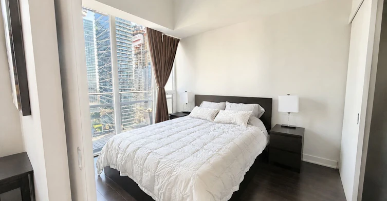 2209-126 Simcoe Street, Toronto, ON, M5H 4E6 - 8