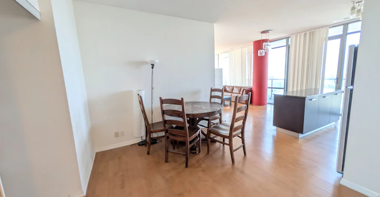 3310-832 Bay Street, Toronto, ON, M5S 1Z6 - 4