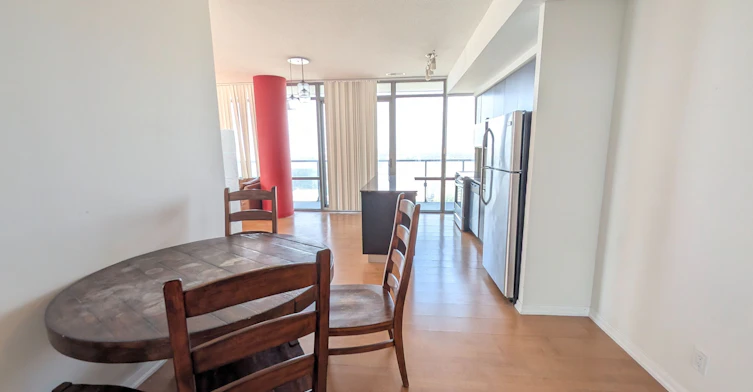 3310-832 Bay Street, Toronto, ON, M5S 1Z6 - 5