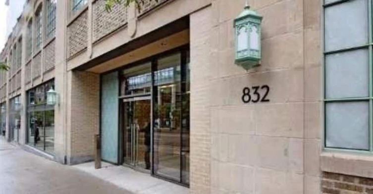 3310-832 Bay Street, Toronto, ON, M5S 1Z6