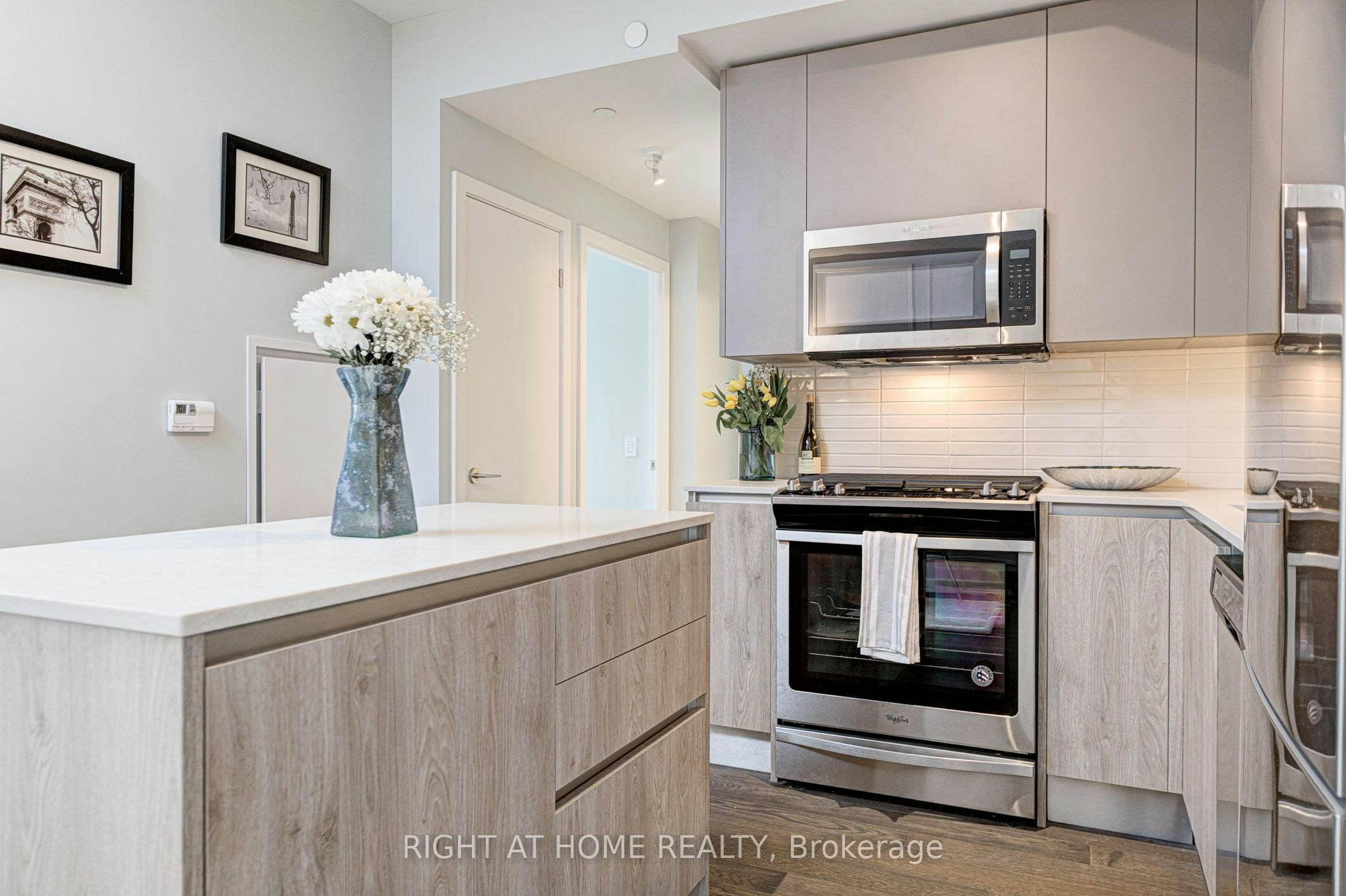 411-2 Church Street, Toronto, ON, M5E 0E1 - 4