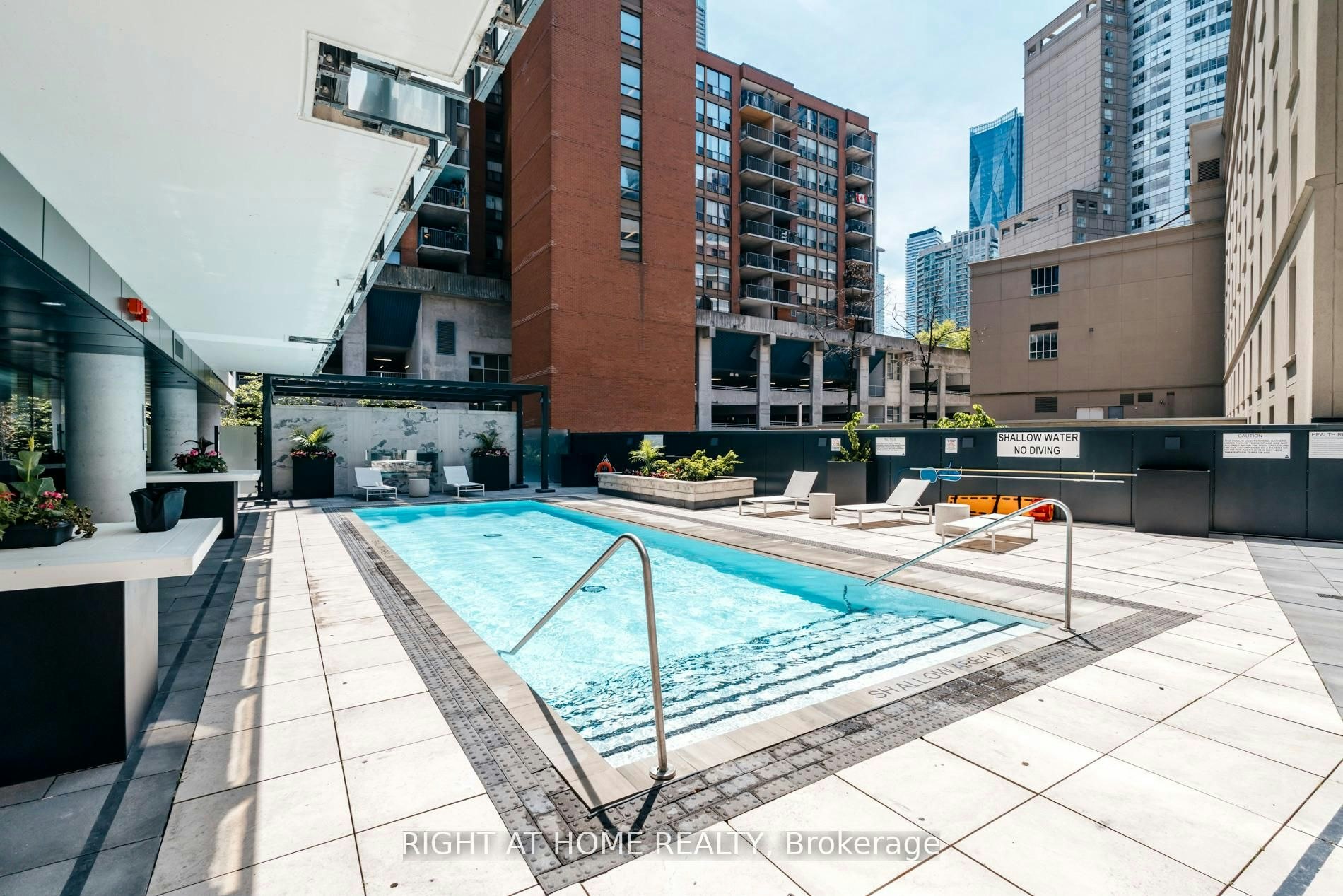 411-2 Church Street, Toronto, ON, M5E 0E1 - 20