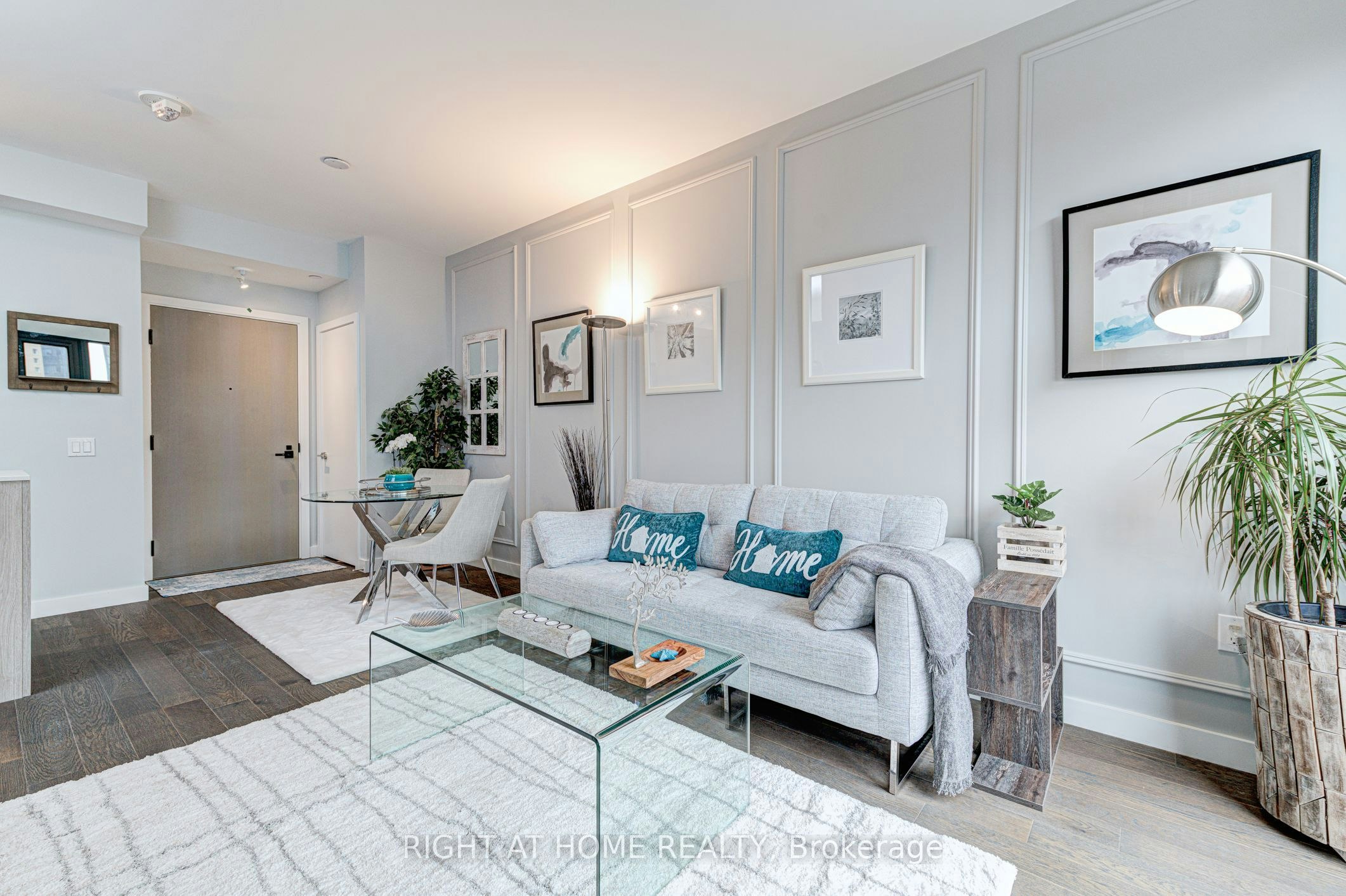 411-2 Church Street, Toronto, ON, M5E 0E1 - 2