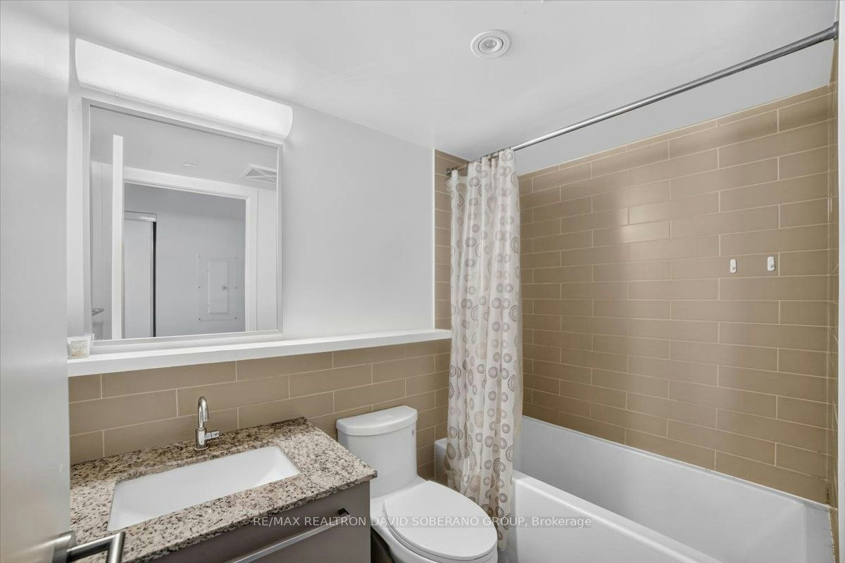 112 Varna Drive, Toronto, ON, M6A 0C6 - 30
