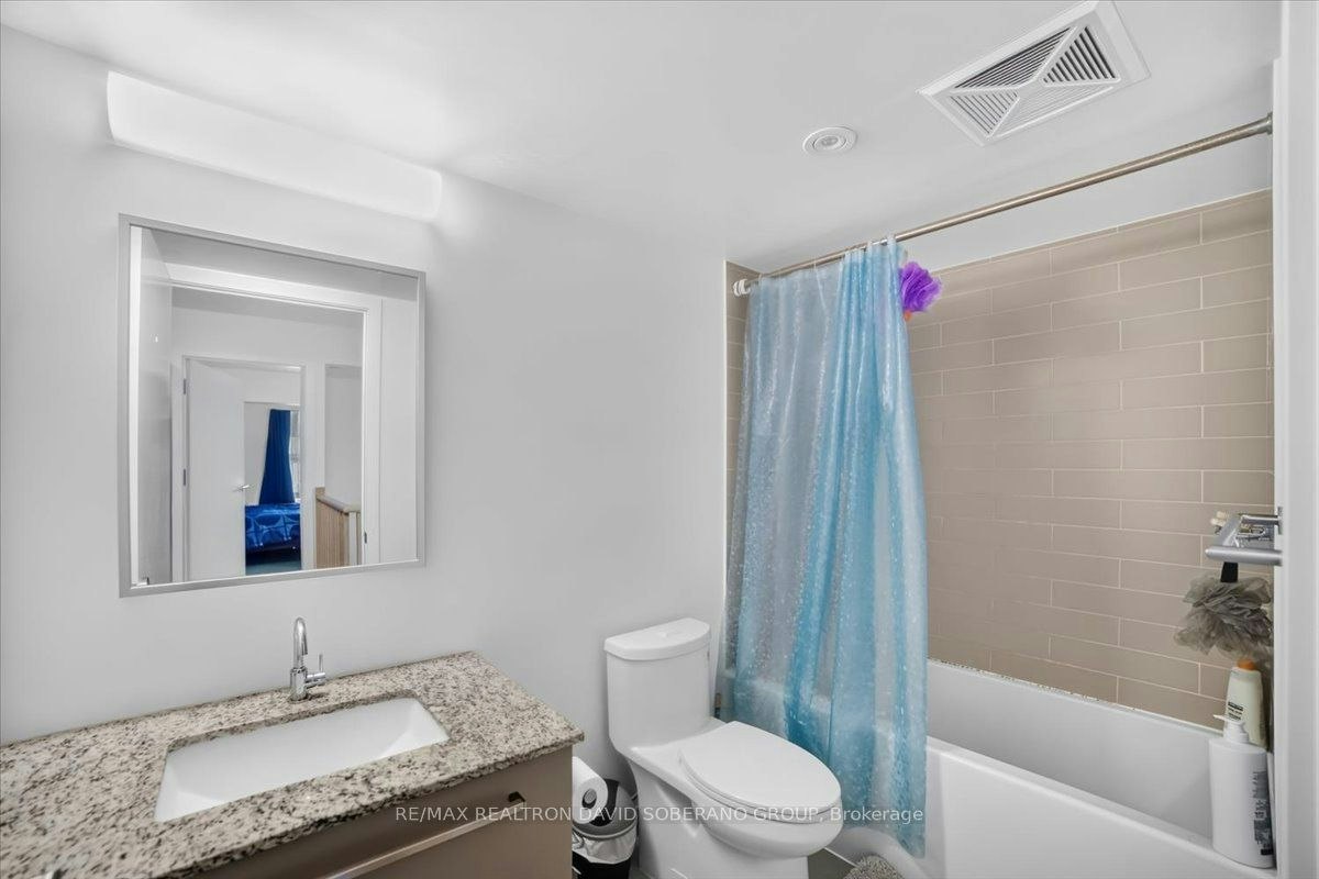 112 Varna Drive, Toronto, ON, M6A 0C6 - 25