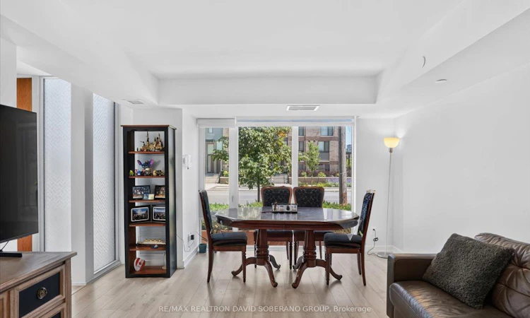 112 Varna Drive