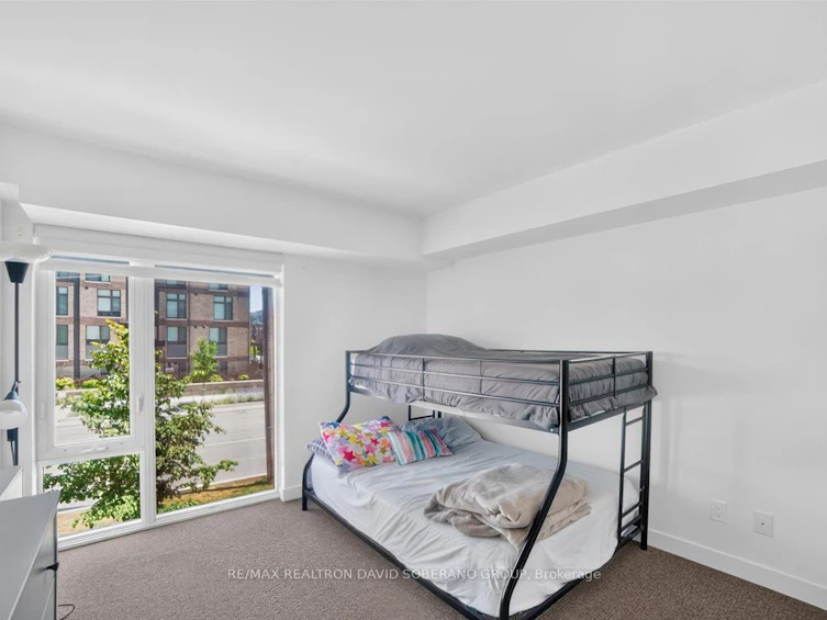 112 Varna Drive, Toronto, ON, M6A 0C6 - 29