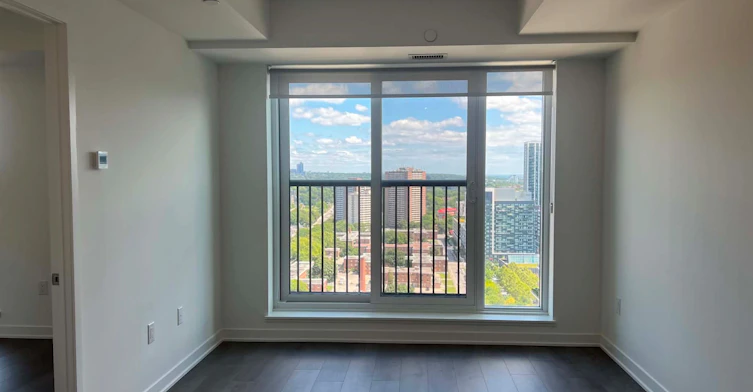 2101-10 Oak Street, Toronto, ON, M5A 0Z1 - 2