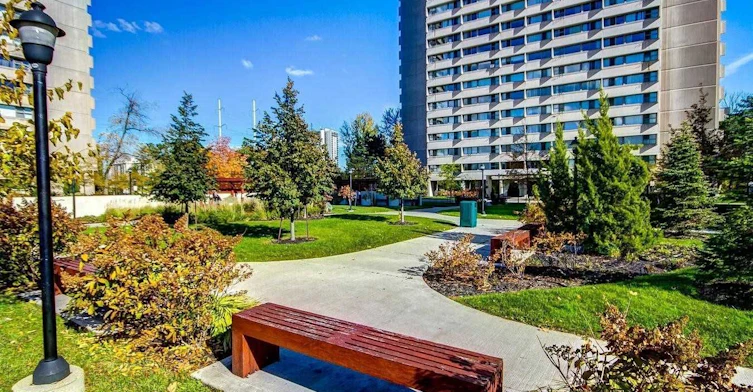 1002-715 Don Mills Road, Toronto, ON, M3C 1S4 - 36