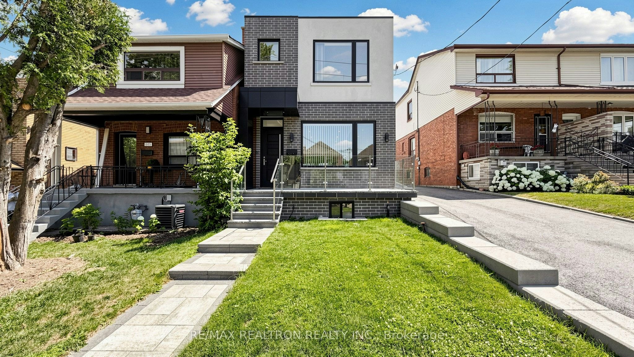 443 Northcliffe Boulevard, Toronto, ON, M6E 3L3