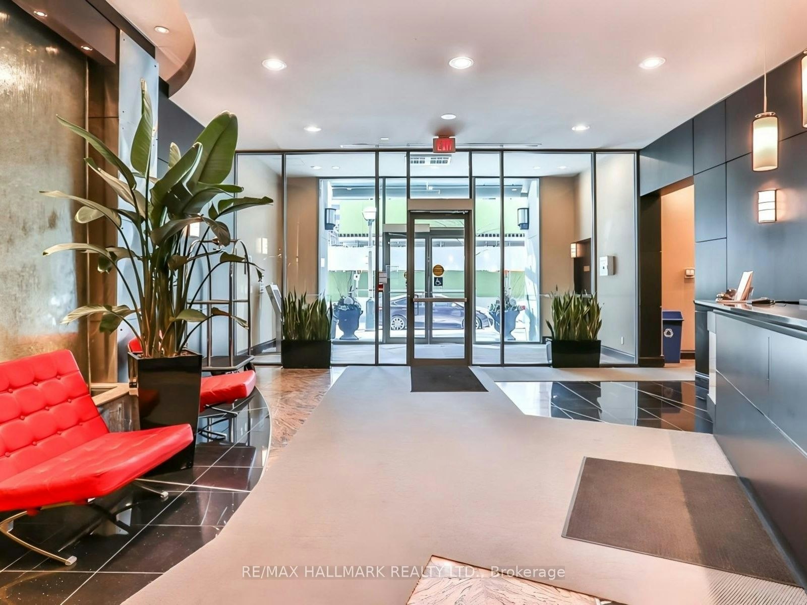 805-30 Grand Trunk Crescent, Toronto, ON, M5J 3A4 - 36