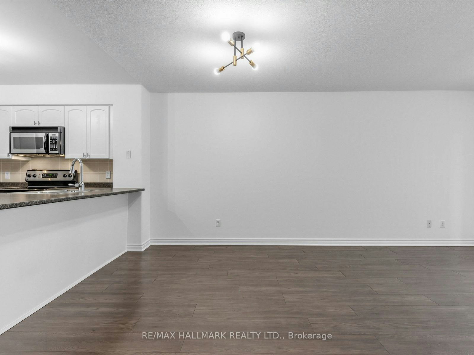 805-30 Grand Trunk Crescent, Toronto, ON, M5J 3A4 - 28