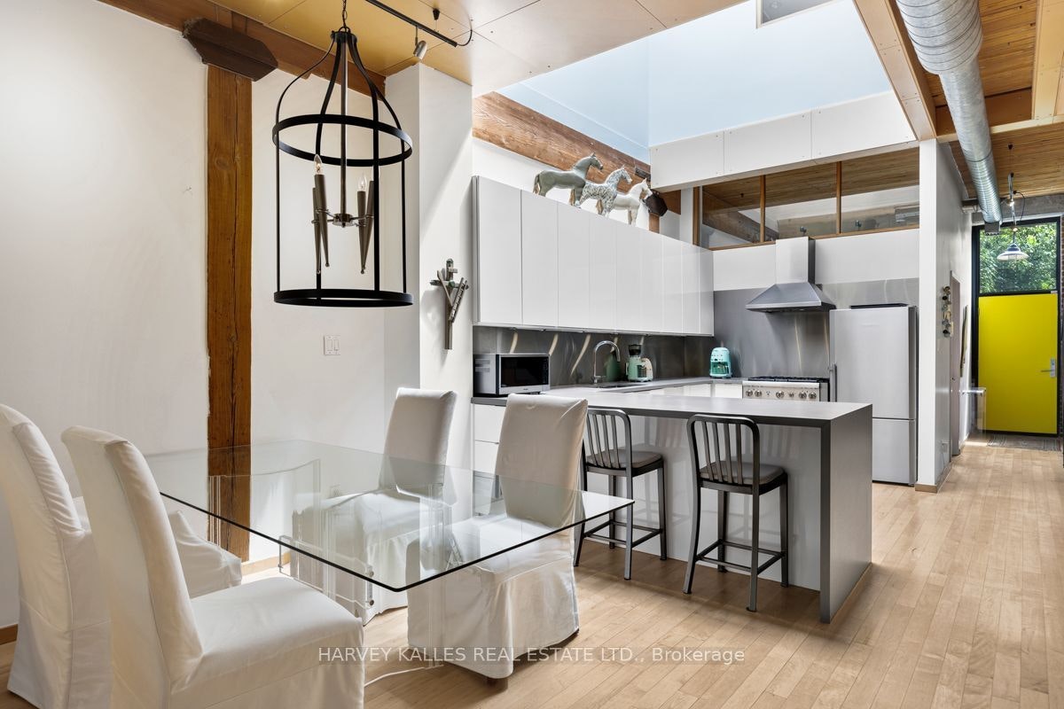 7-200 Clinton Street, Toronto, ON, M6G 2Y5 - 14